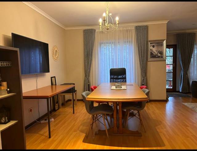 3 BEDROOM TOWNHOUSE FOR SALE IN DAWNCREST